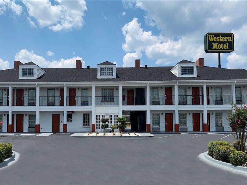 Western Motel Фицджералд Екстериор снимка