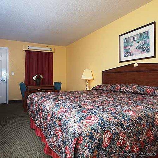 Western Motel Фицджералд Екстериор снимка